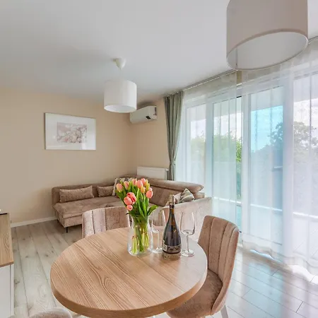 Cicha Przystan Whiteblue Sauna&fitness&parking 아파트 *