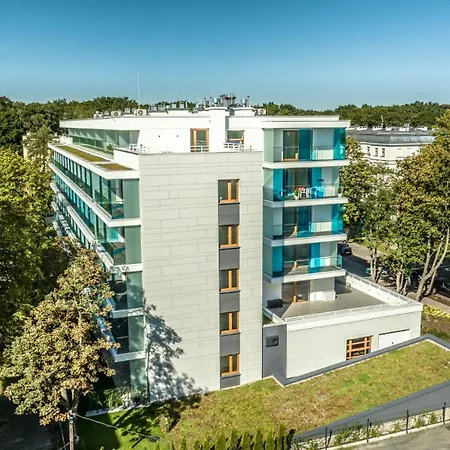 아파트 Cicha Przystan Whiteblue Sauna&fitness&parking 코워브제크